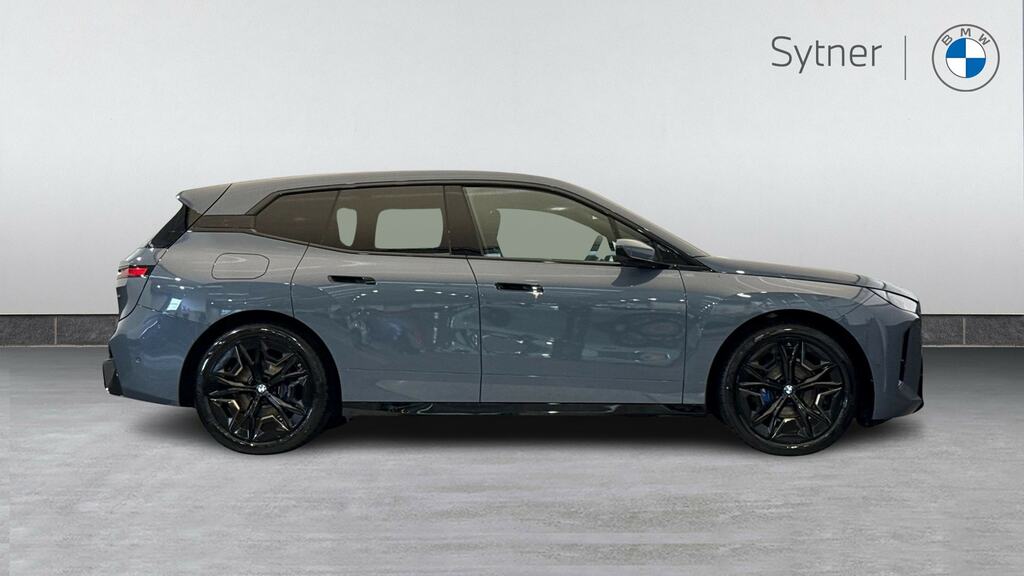 BMW iX 400Kw Xdrive60 M Sport 112Kwh CF26LTZ Blue #3