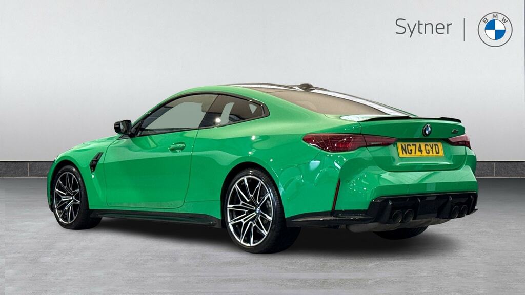 BMW M4 M4 Xdrive 530 Competition M Step NG74GYD Green #2