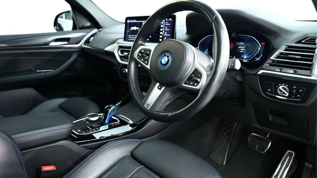 BMW iX3 210Kw M Sport Pro 80Kwh LG72XWX Black #6