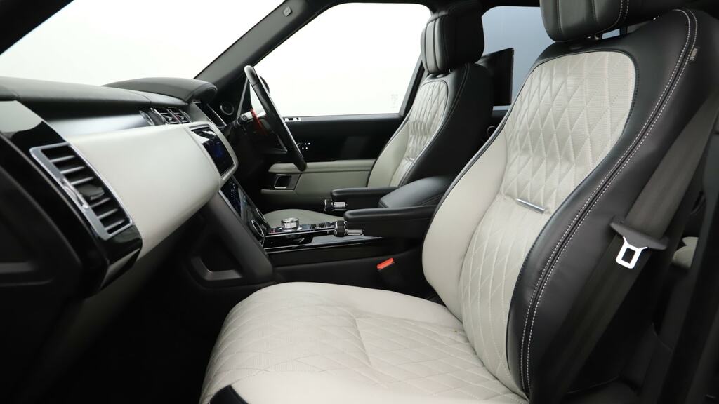 Land Rover Range Rover 5.0 V8 Sc 565 Dynamic DC19NYR Black #3