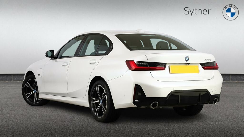 BMW 3 Series 330E M Sport Step YF73WJZ White #2