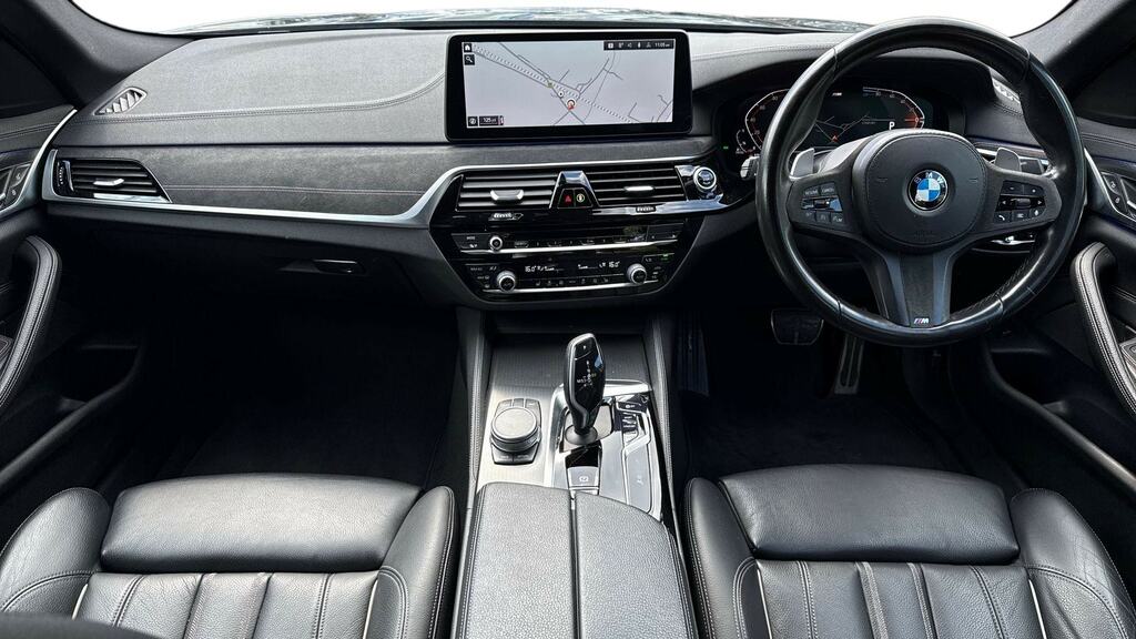 BMW 5 Series 520D Mht M Sport Step LC71VWD Black #4