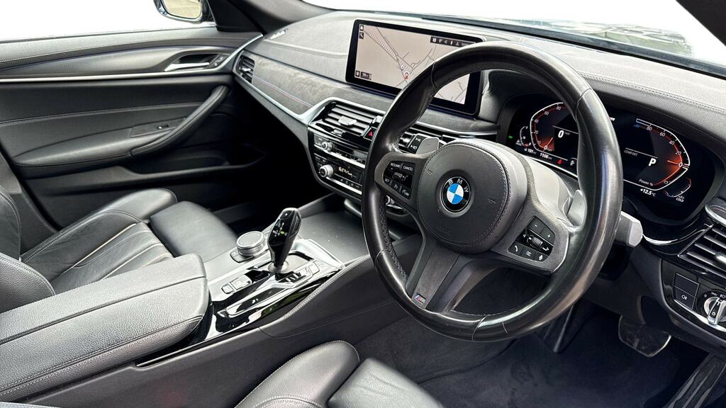 BMW 5 Series 520D Mht M Sport Step LC71VWD Black #6