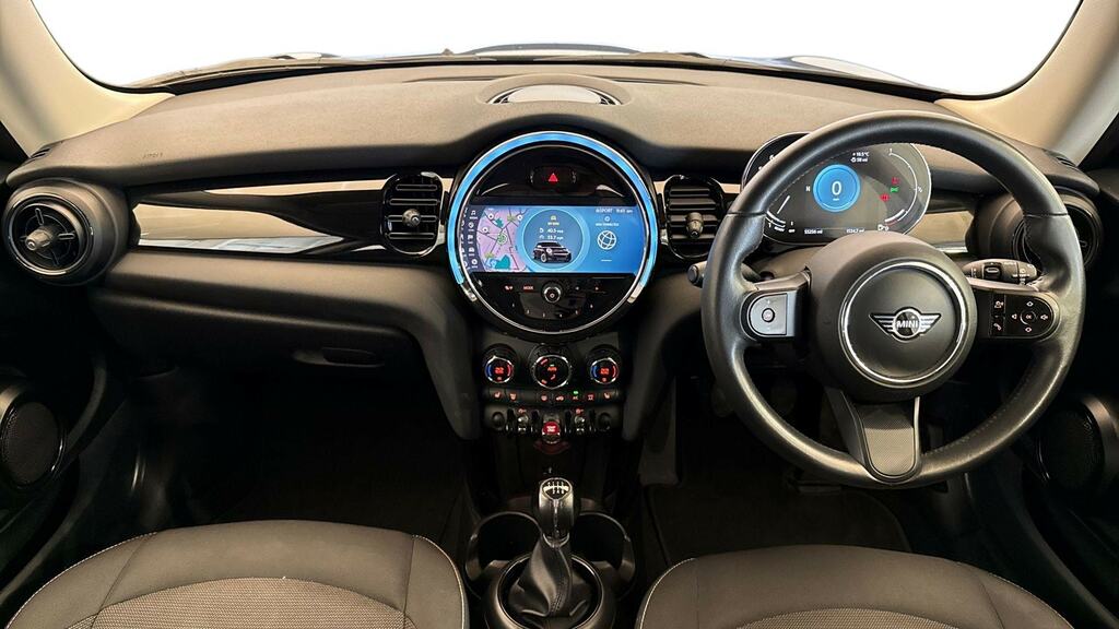 Mini Hatch 1.5 Cooper Classic Comfortnav Pack VK21TKN Black #4