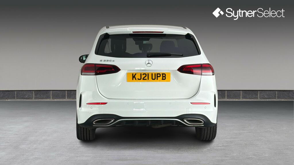 Mercedes-Benz B Class B220d Amg Line Premium Plus White #5