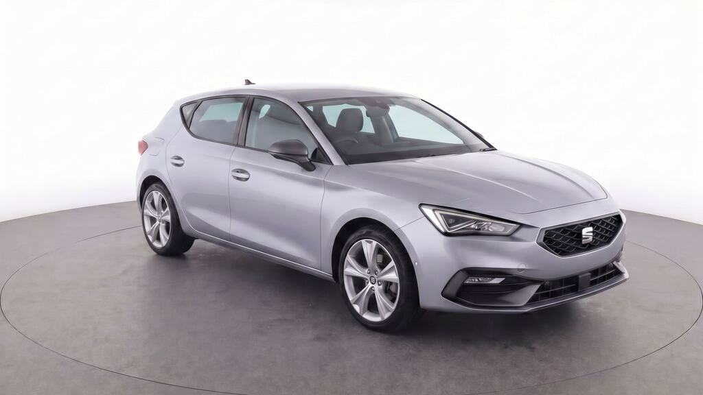 Seat Leon 1.5 Etsi 150 Fr Dsg DE22THZ Silver #2