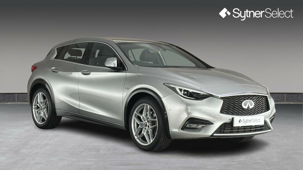 Infiniti Q30 2.2D Premium Tech Dct Awd Silver