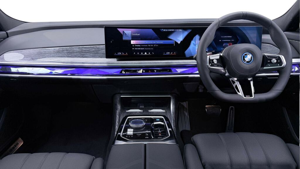 BMW i7 400Kw Xdrive60 M Sport 105.7Kwh Grey #4