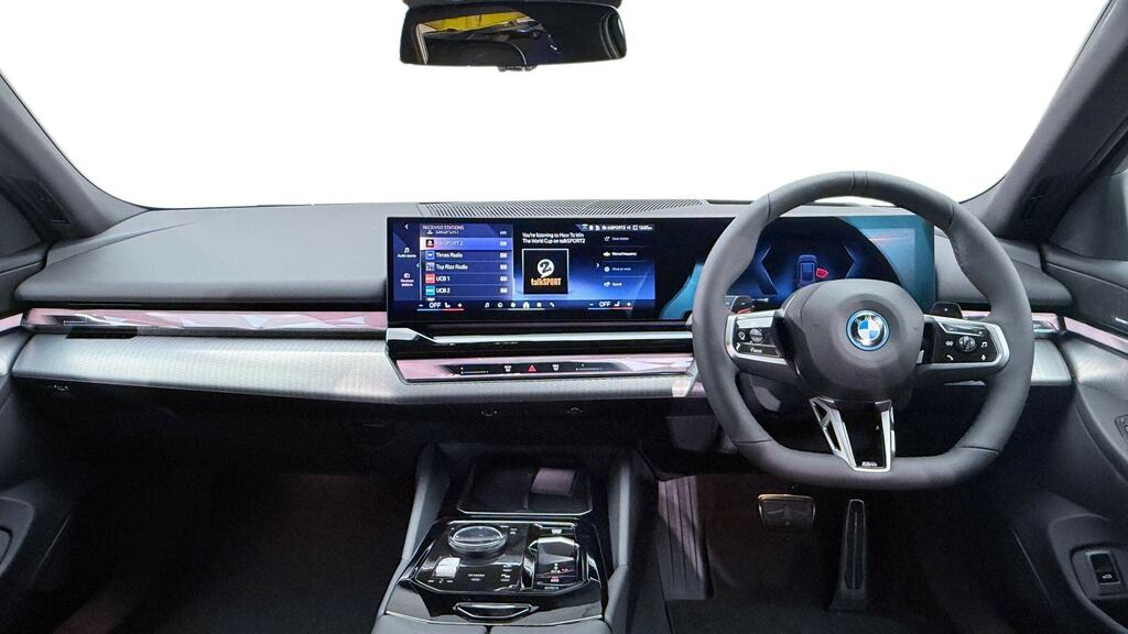 BMW 5 Series 530E M Sport Pro Black #4