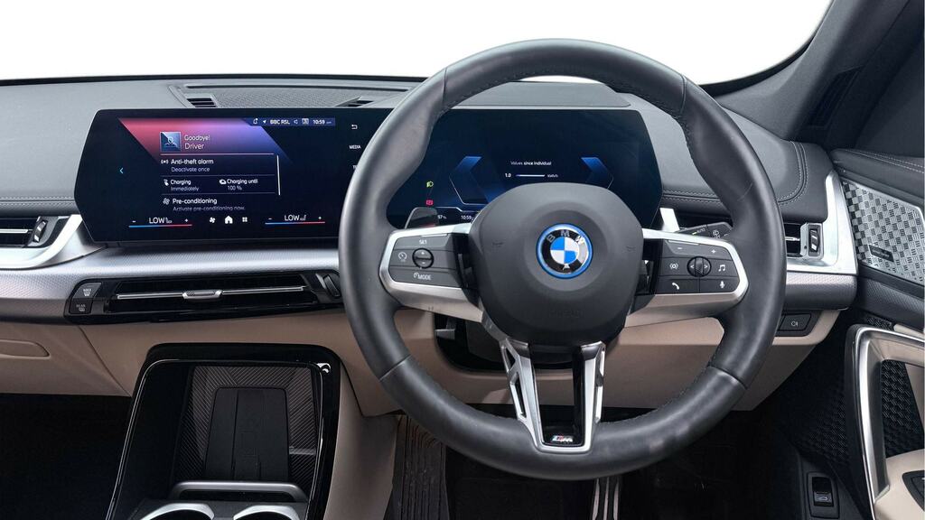 BMW iX1 150Kw Edrive20 M Sport 65Kwh Tech YC24EOM Black #5