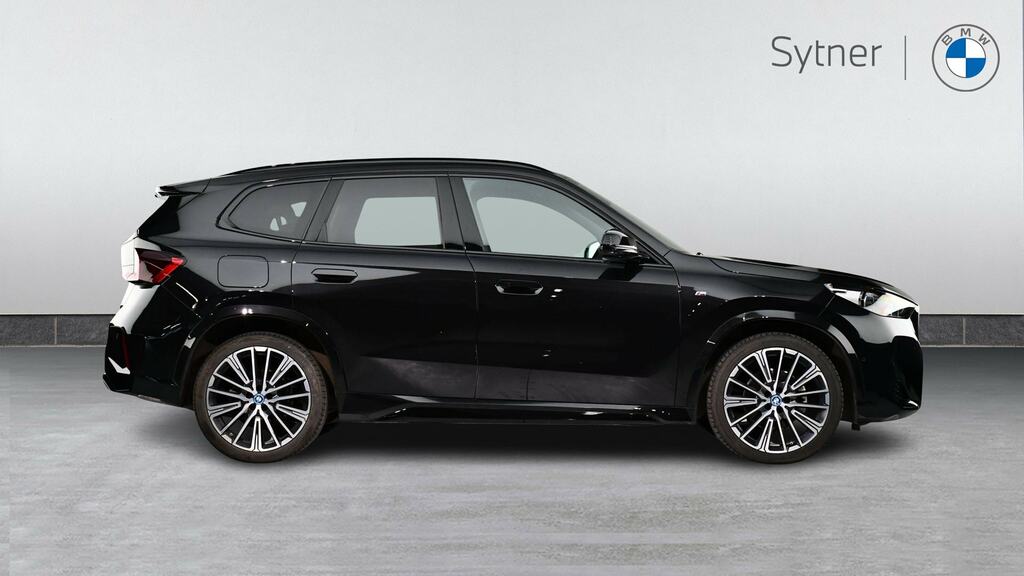 BMW iX1 150Kw Edrive20 M Sport 65Kwh Tech YC24EOM Black #3