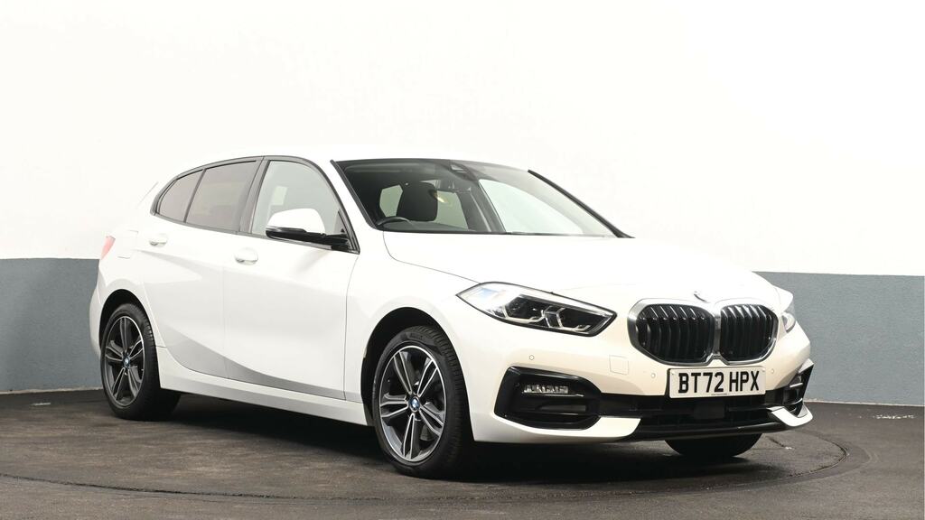 BMW 1 Series 118I 136 Sport Live Cockpit Professional White