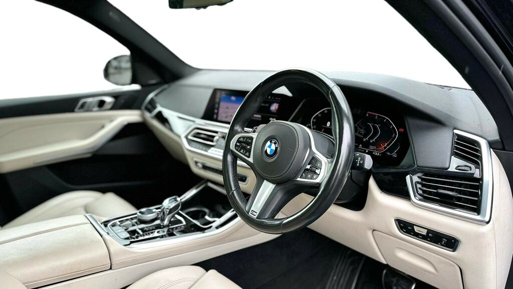 BMW X5 Xdrive30d M Sport MY69BUR Black #6