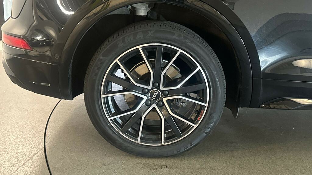 Audi Q5 50 Tfsi E Quattro Black Ed S Tronic Tech DF73AAU Black #5