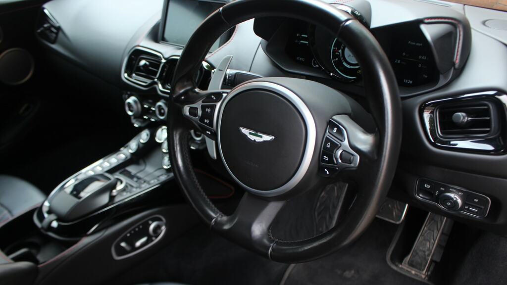 Aston Martin V8 V8 Red #12