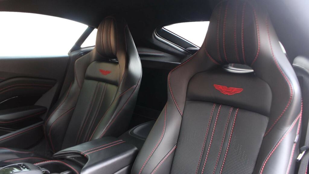 Aston Martin V8 V8 Red #9