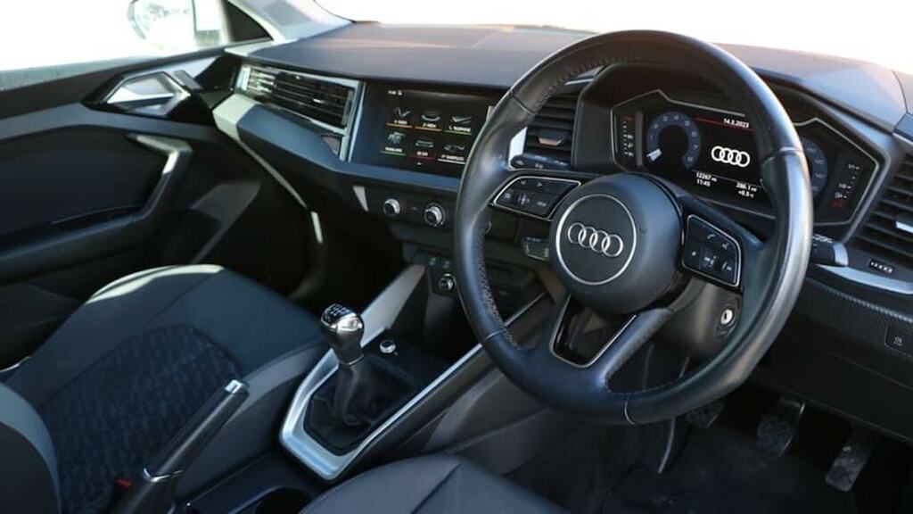 Audi A1 25 Tfsi Sport MA70XNH White #6