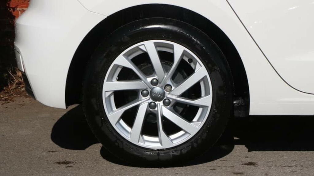 Audi A1 25 Tfsi Sport MA70XNH White #5