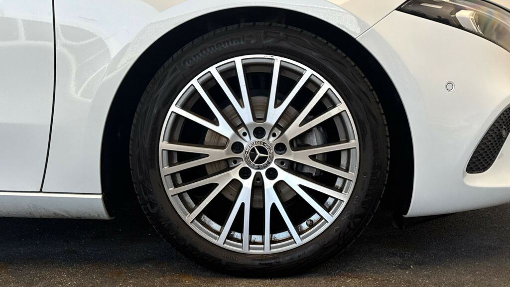 Mercedes-Benz A Class A180 Sport Executive KM72FBK White #5