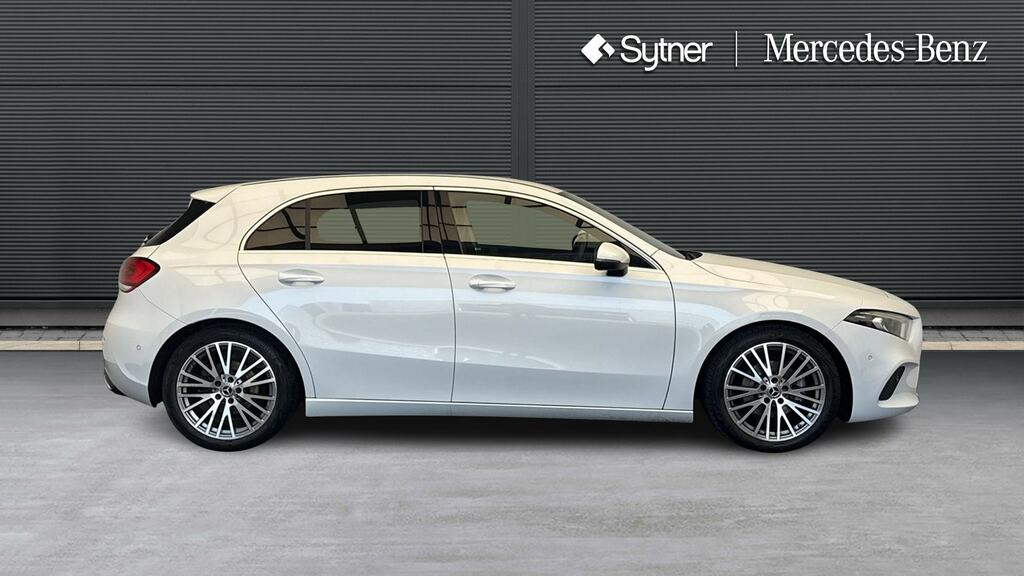 Mercedes-Benz A Class A180 Sport Executive KM72FBK White #4