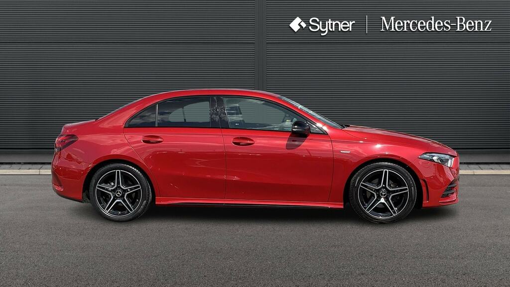Mercedes-Benz A Class A200 Amg Line Executive Edition LR72RRV Red #4