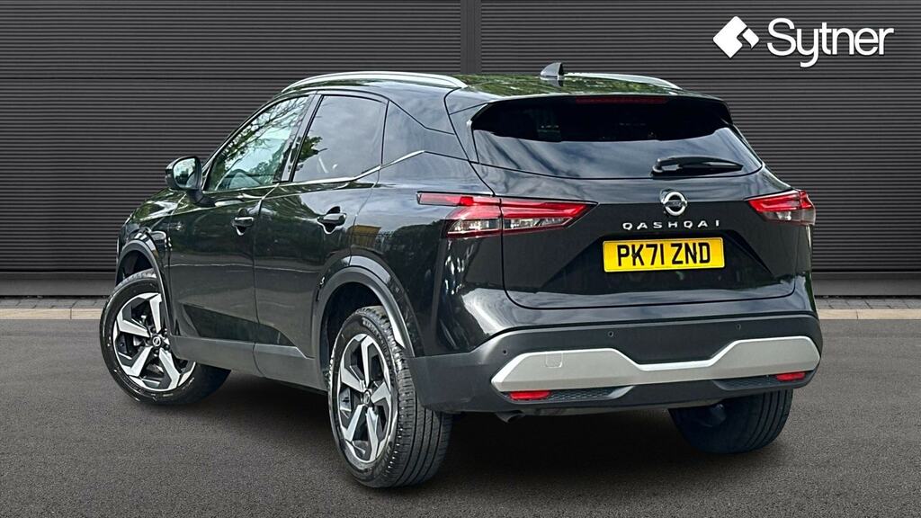 Nissan Qashqai 1.3 Dig-t Mh 158 N-connecta Xtronic PK71ZND Black #2