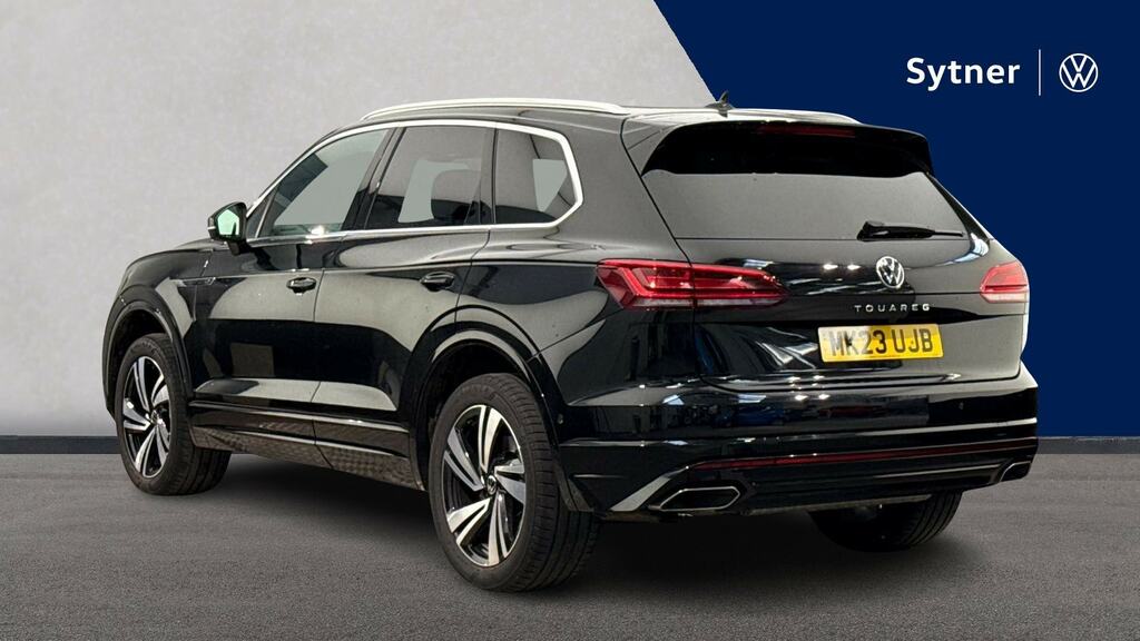 Volkswagen Touareg 3.0 V6 Tdi 4Motion R-line Tech Tip MK23UJB Black #3