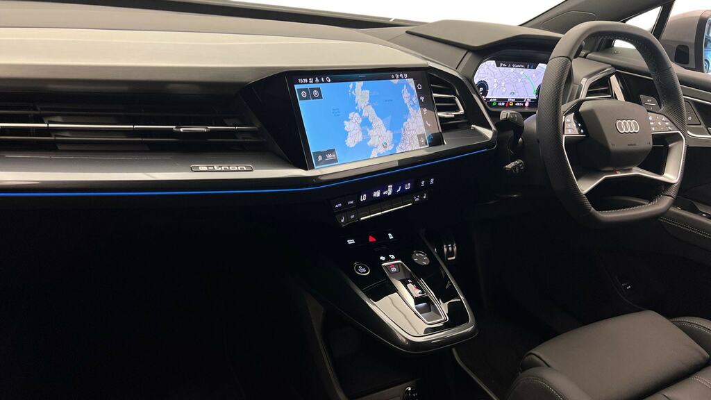 Audi Q4 E Tron 150Kw 40 63Kwh S Line Leather RF26AYU Grey #2
