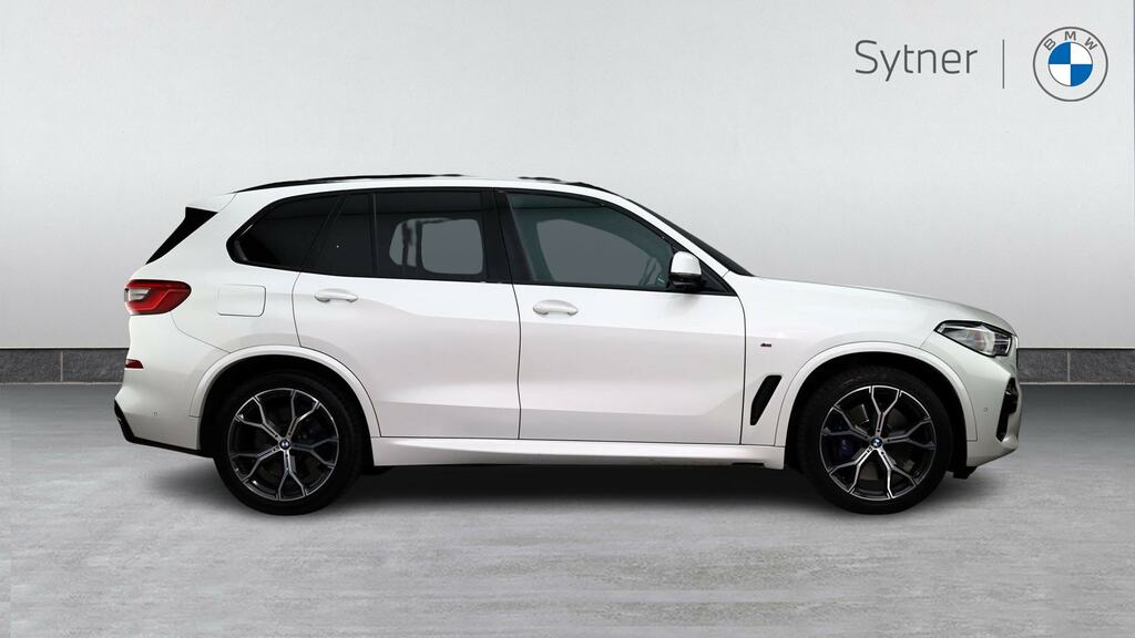 BMW X5 Xdrive40i M Sport Techpro Pack White #3