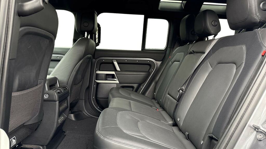 Land Rover Defender 110 3.0 D300 X-dynamic Hse 110 DT73ZMO Grey #4