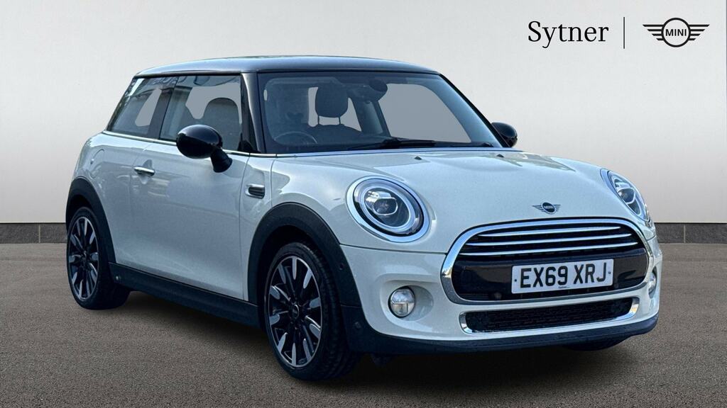 Mini Hatch 1.5 Cooper Exclusive II Comfort Pack White