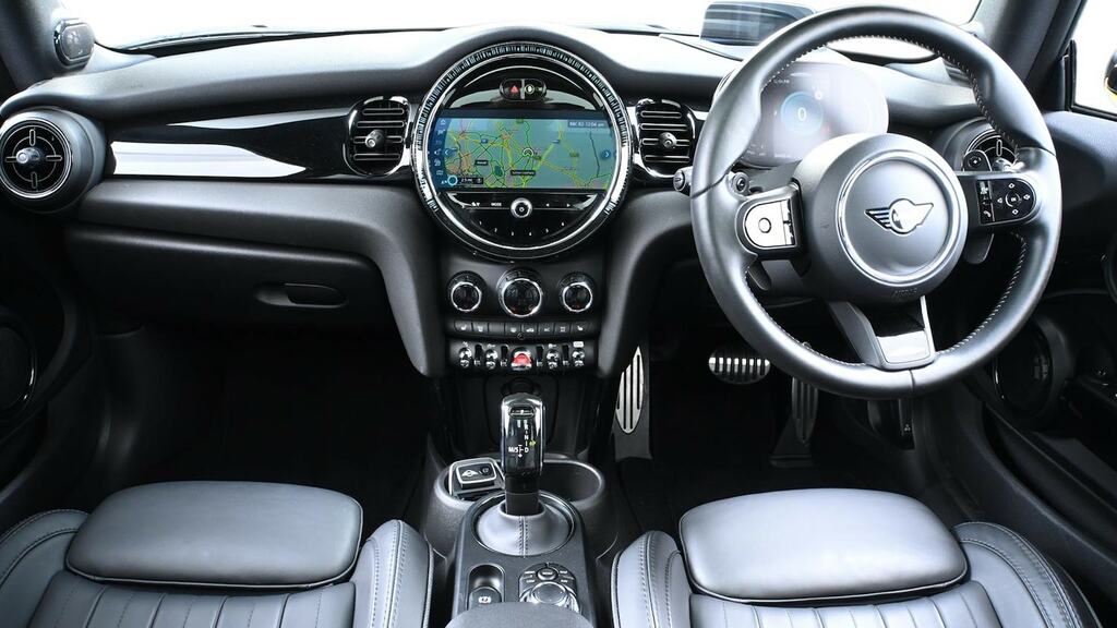 Mini Hatch 2.0 John Cooper Works Premium Plus LX24HUH Yellow #4