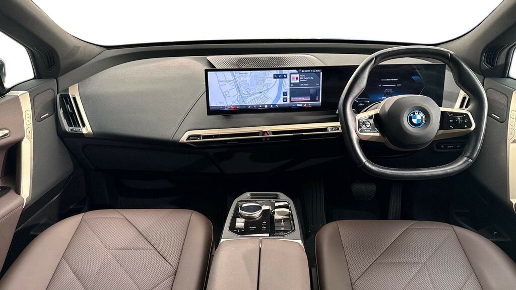 BMW iX 240Kw Xdrive40 M Sport 76.6Kwh PY23CEX Black #4