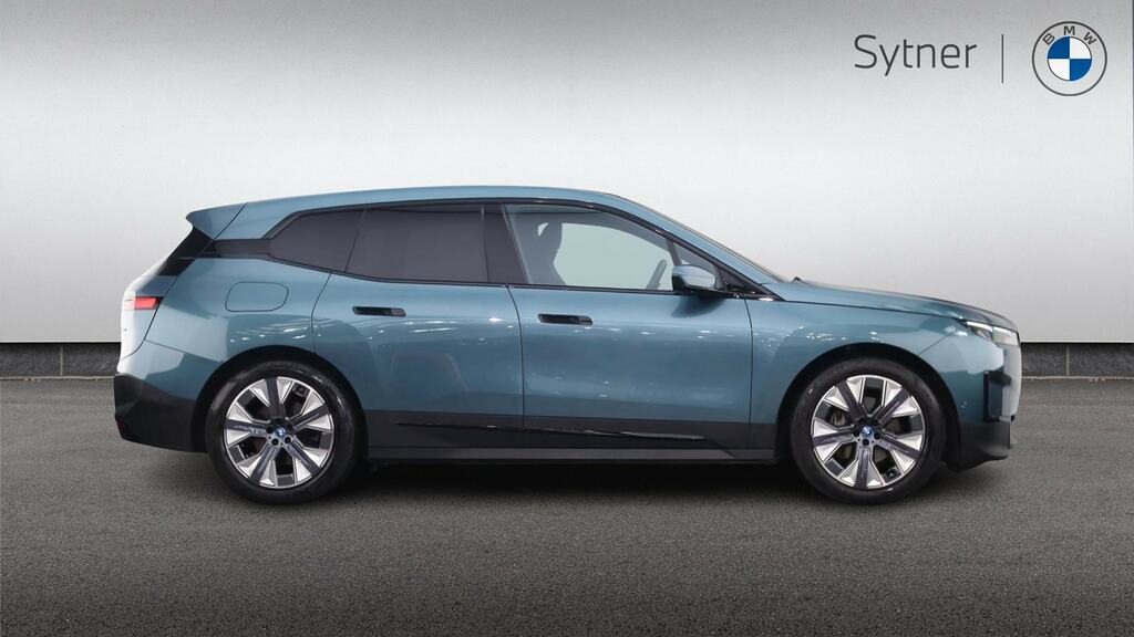 BMW iX 240Kw Xdrive40 Sport 76.6Kwh Skylounge MT22UPL Blue #3