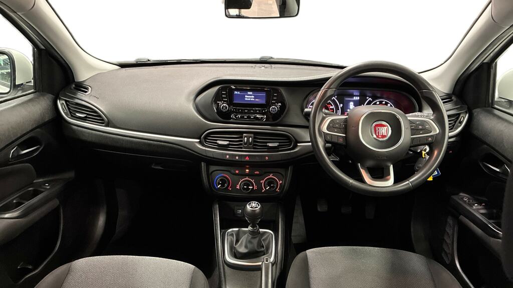 Fiat Tipo 1.4 Easy White #6