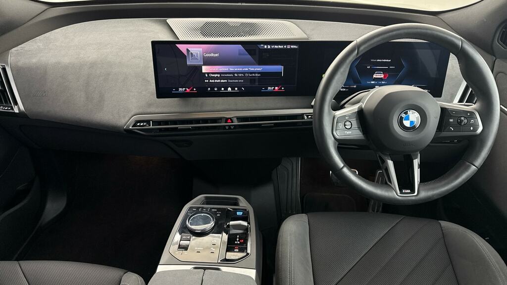 BMW iX 300Kw Xdrive45 M Sport 101Kwh Tech YE75GXH Grey #4