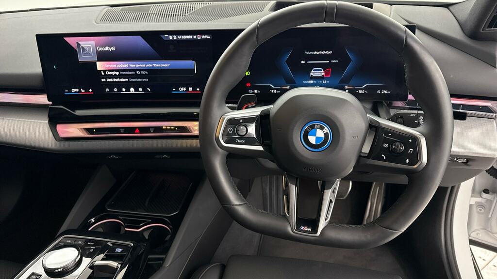 BMW i5 250Kw Edr40 M Sport Pro 84Kwh Techcomf YH25WZR White #5