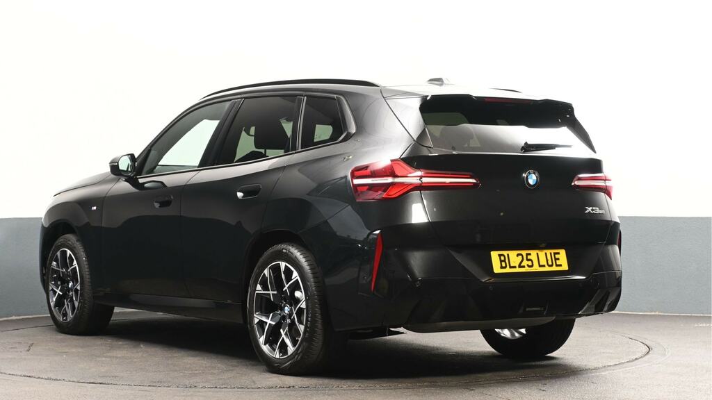 BMW X3 20 Xdrive M Sport Step BL25LUE Black #2