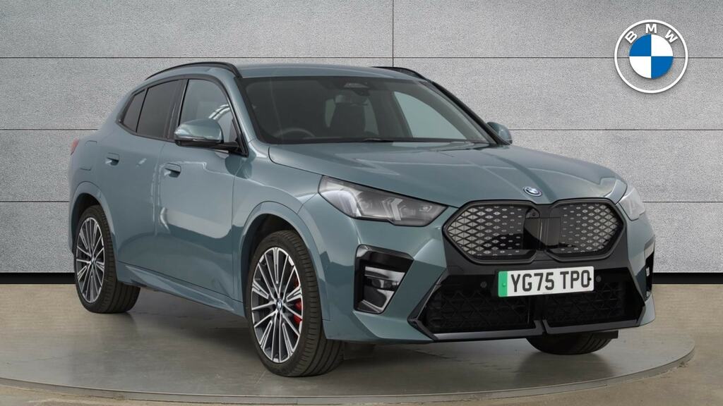 BMW iX2 150Kw Edrive20 M Sport 65Kwh Techpro YG75TPO Green