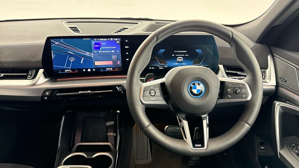 BMW iX2 150Kw Edrive20 M Sport 65Kwh Techpro YG75TPO Green #5