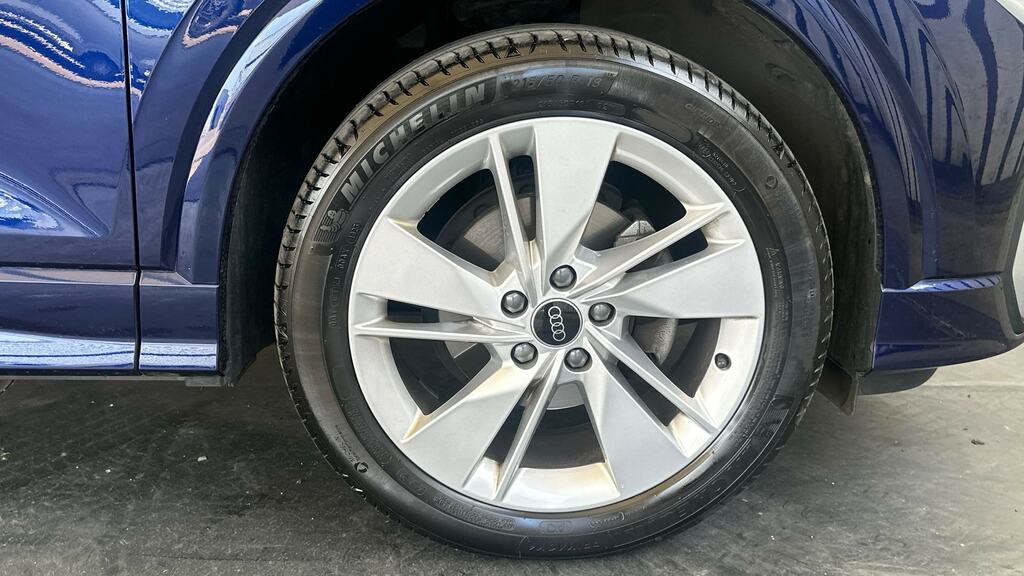 Audi Q2 35 Tfsi S Line Cs YF23ZNZ Blue #5
