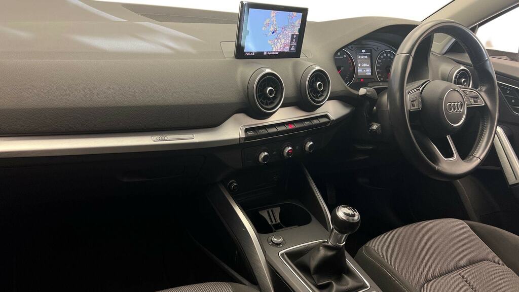 Audi Q2 1.4 Tfsi Sport NK67WWO White #2