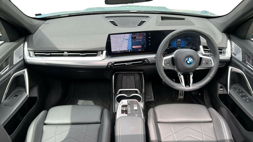 BMW iX1 150Kw Edrive20 M Sport 65Kwh Techpro YK25DBF Green #4