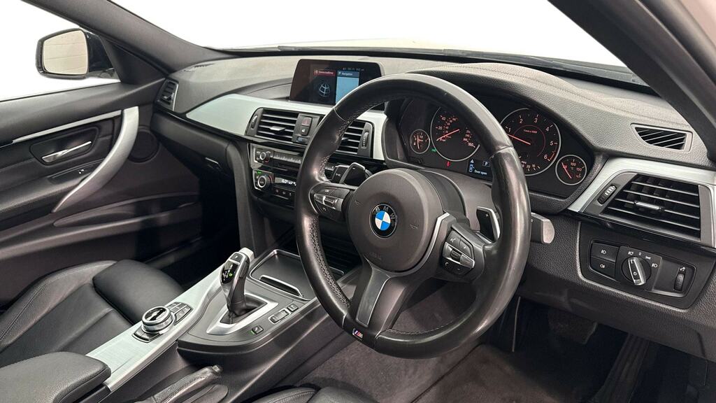 BMW 3 Series 335D Xdrive M Sport Step YH67OHW White #6