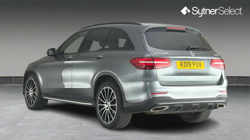 Mercedes-Benz GLC Class Glc 250 4Matic Amg Night Edition 9G-tronic KD19PUV Grey #2