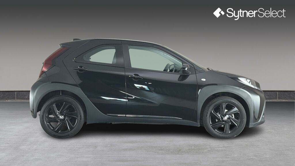Toyota Aygo X 1.0 Vvt-i Pure EF72VHG Black #3