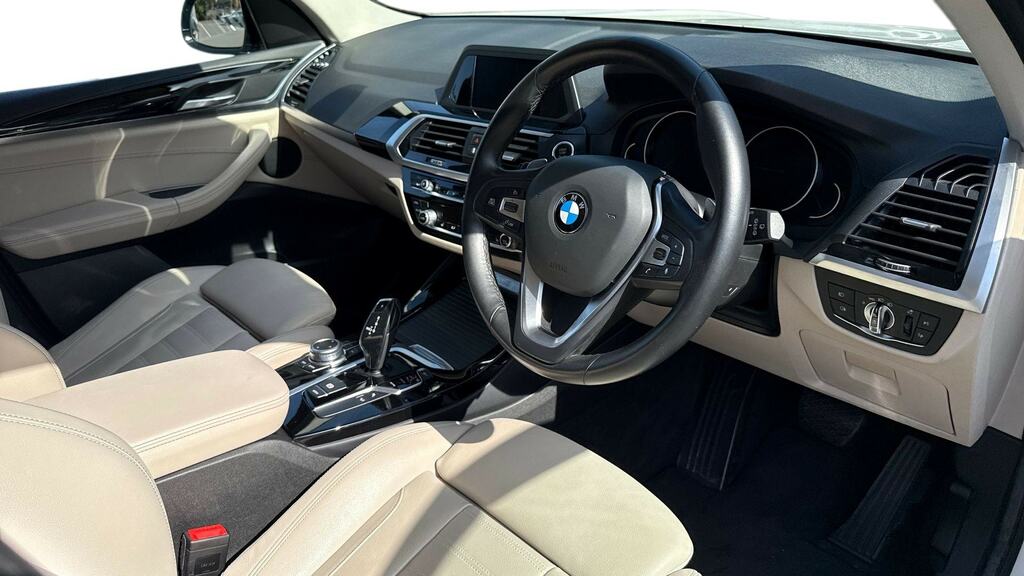 BMW X3 Xdrive20d Xline Step RV68NXG White #6