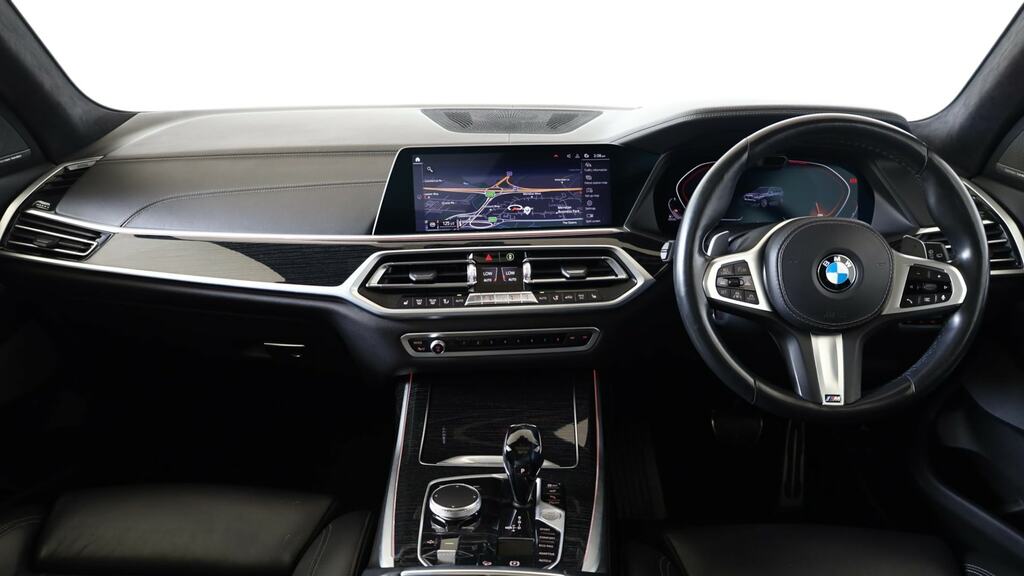 BMW X7 Xdrive30d M Sport Step DE21YPH Grey #4
