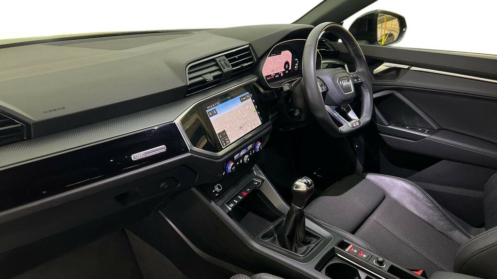 Audi Q3 35 Tfsi Black Edition Comfortsound Pack FL23GHN Black #2