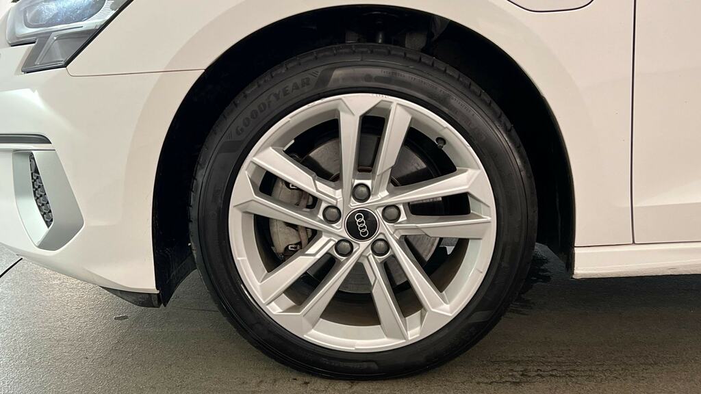 Audi A3 40 Tfsi E Sport S Tronic RX73LKJ White #5